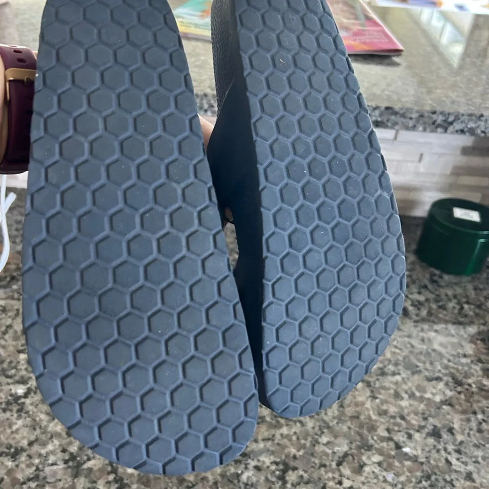 Cat & Jack Kids' Dark Blue Buckle Sandals - Picture 4 of 5